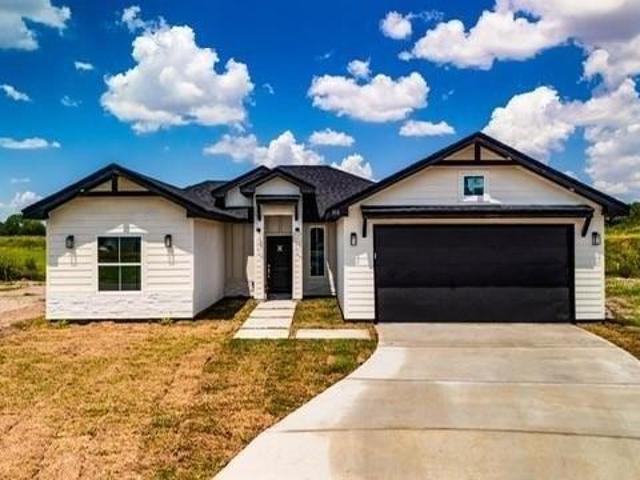 House for sale in Cameron, Texas