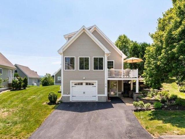 Condo for sale in New Hampshire