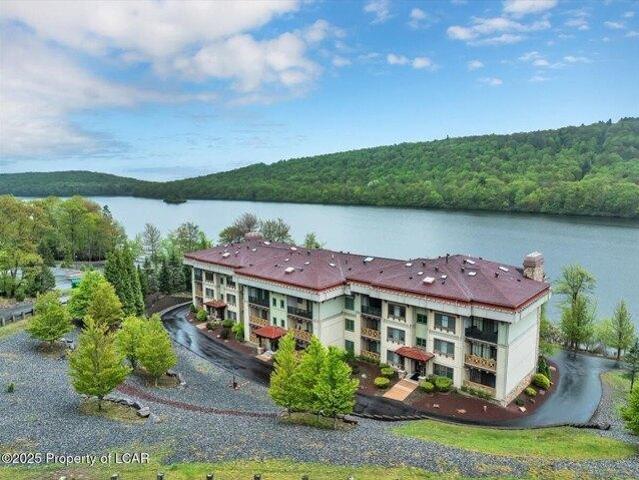 House for sale in Lake Harmony, Pennsylvania