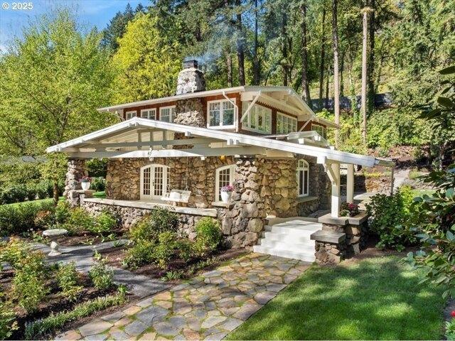 House for sale in Oregonia