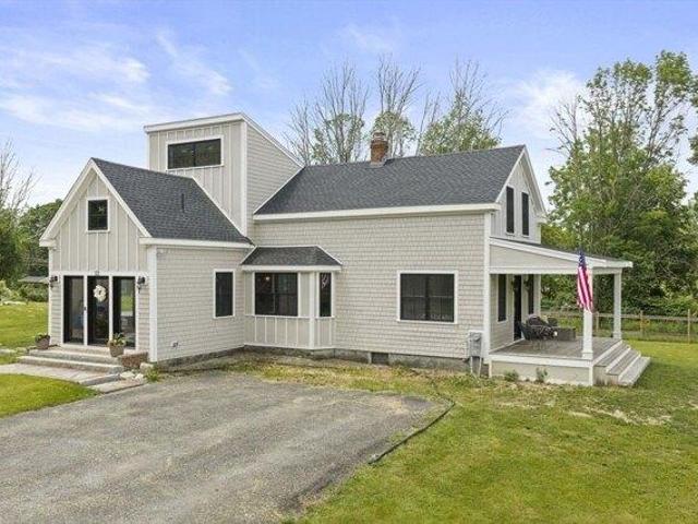 House for sale in Lakeville, Massachusetts