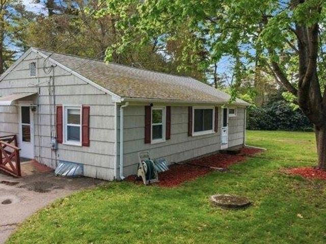 House for sale in Lakeville, Massachusetts
