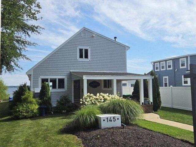 House for sale in Lakeville, Massachusetts