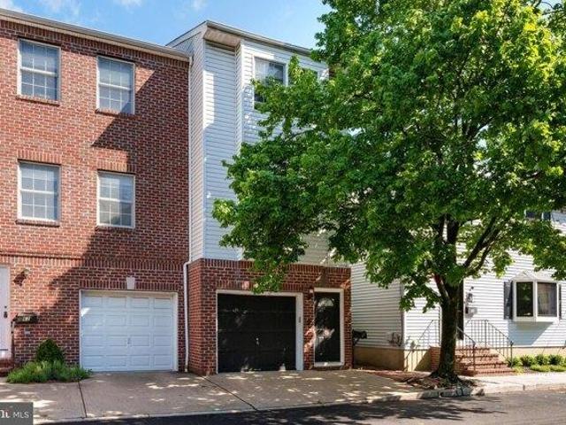 House for sale in Lambertville, New Jersey