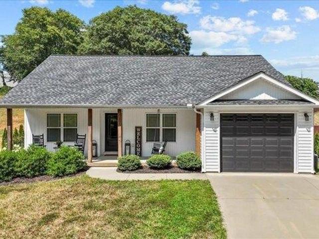 House for sale in Landrum, South Carolina