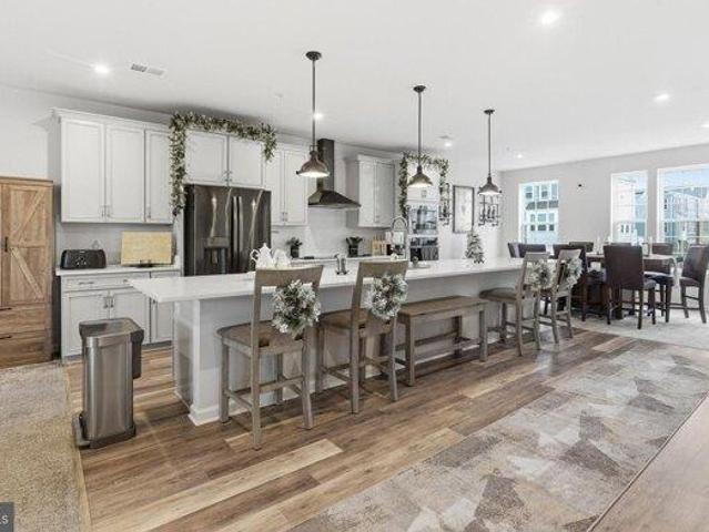 Condo for sale in Glenn Dale, Maryland