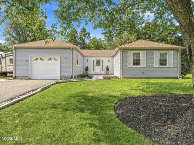 House for sale in Lanoka Harbor, New Jersey