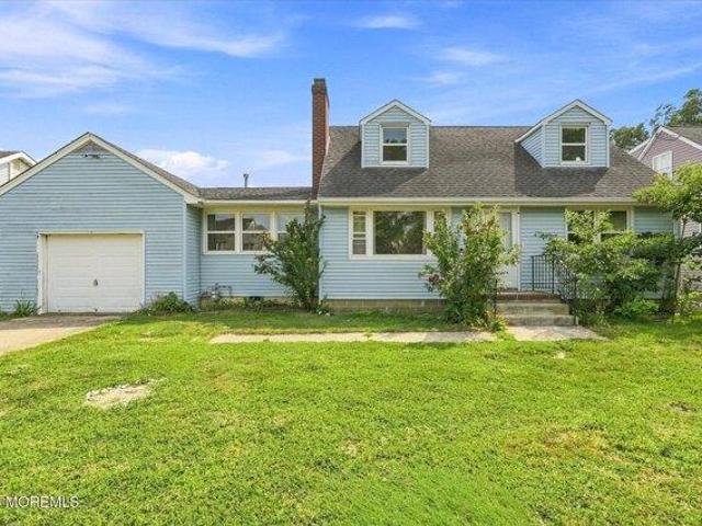 House for sale in Lanoka Harbor, New Jersey
