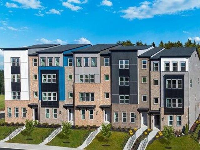 Condo for sale in Laurel Condo for sale in Laurel