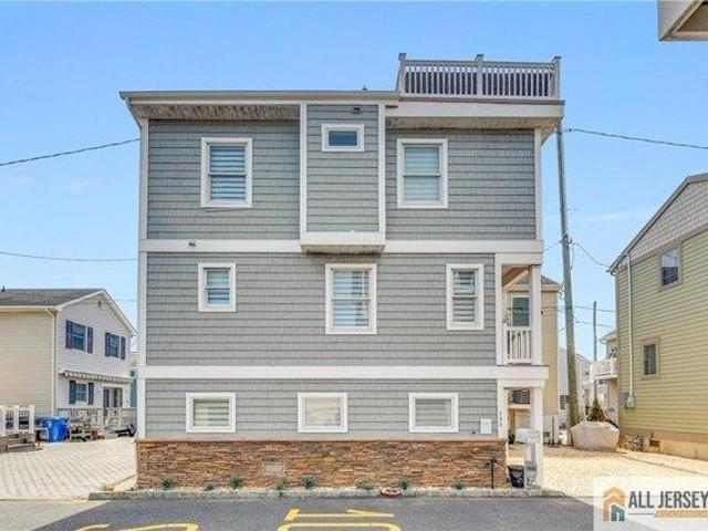 House for sale in Normandy Beach, New Jersey