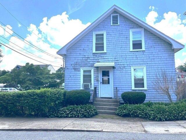House for sale in Lawrence, Massachusetts