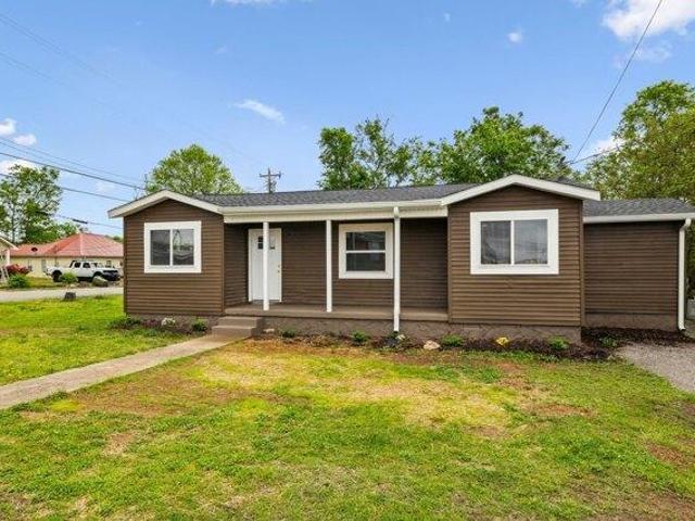 House for sale in Lebanon, Tennessee