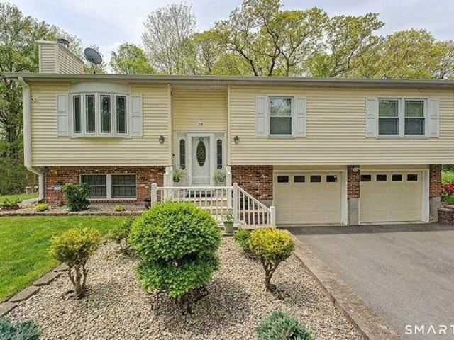 House for sale in Ledyard, Connecticut