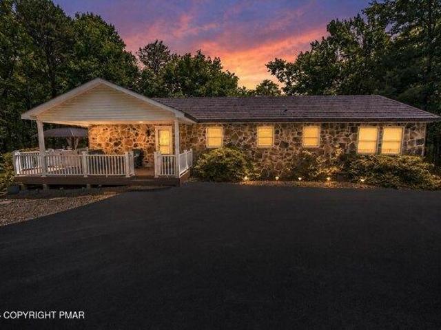 House for sale in Carbon, Pennsylvania