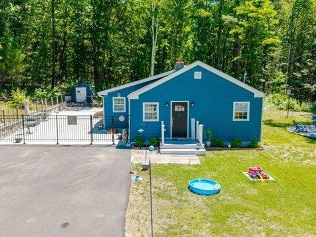 House for sale in Leicester, Massachusetts