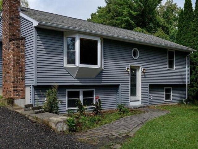 House for sale in Leicester, Massachusetts