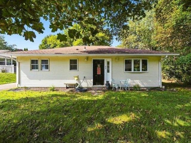 House for sale in Leicester, Massachusetts