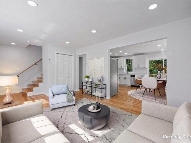 House for sale in Cherry Valley, Leicester
