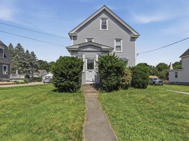 House for sale in Leominster, Massachusetts