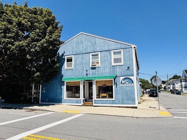 House for sale in Leominster, Massachusetts
