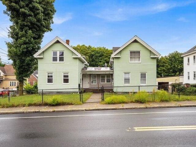 House for sale in Leominster, Massachusetts