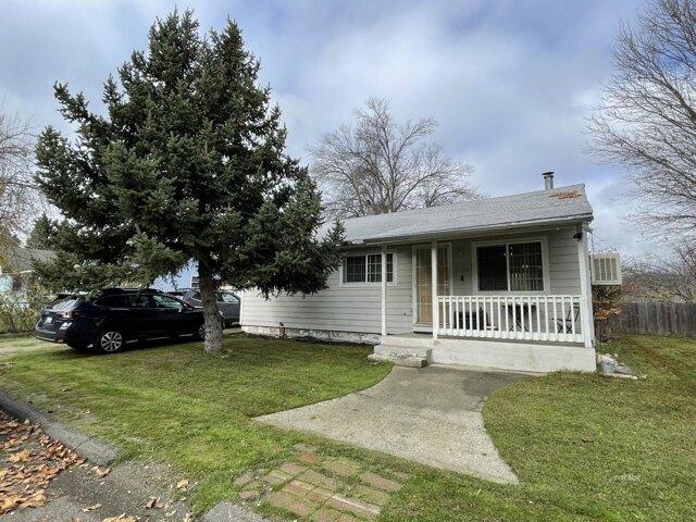 House for sale in Lewiston, California