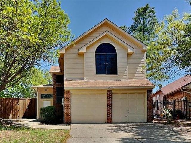 House for sale in Lewisville, Texas