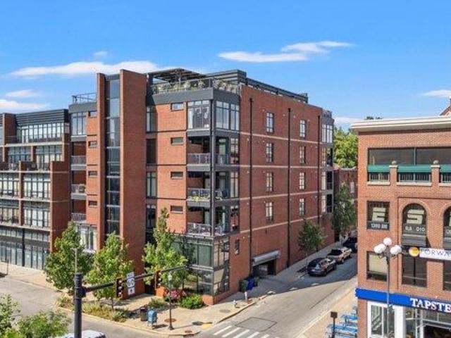 Condo for sale in Central Business District, Lexington