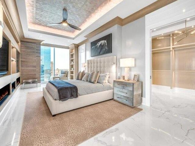 Condo for sale in Central Business District, Lexington