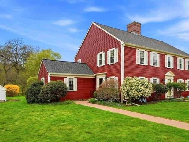 Condo for sale in Lexington, Massachusetts