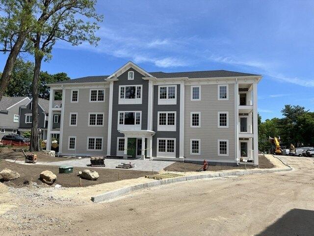 Condo for sale in Lexington, Massachusetts