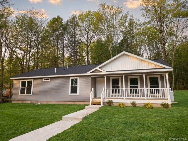 House for sale in Claryville, New York