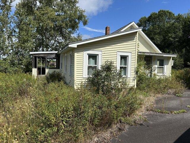 House for sale in Lincoln, Maine