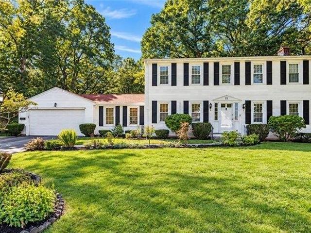 House for sale in Saylesville Highlands, Lincoln