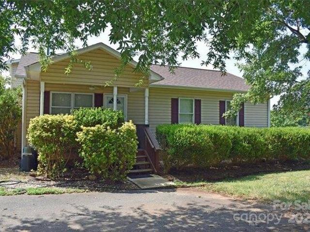 House for sale in Lincolnton, North Carolina