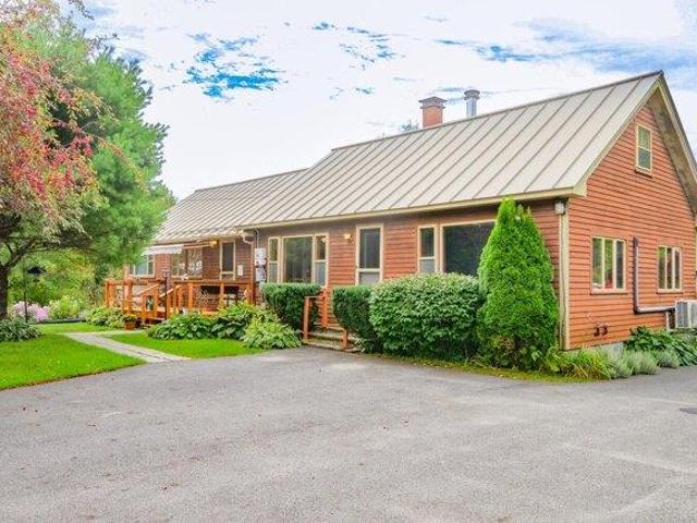 House for sale in Lincolnville Center, Lincolnville