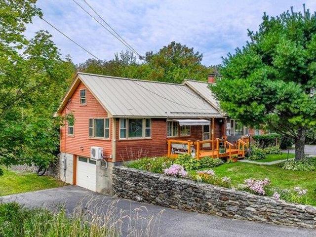 House for sale in Lincolnville Center, Lincolnville