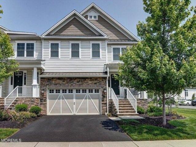 House for sale in Lincroft