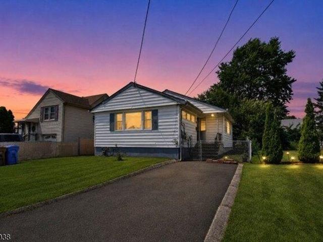 House for sale in Linden, New Jersey