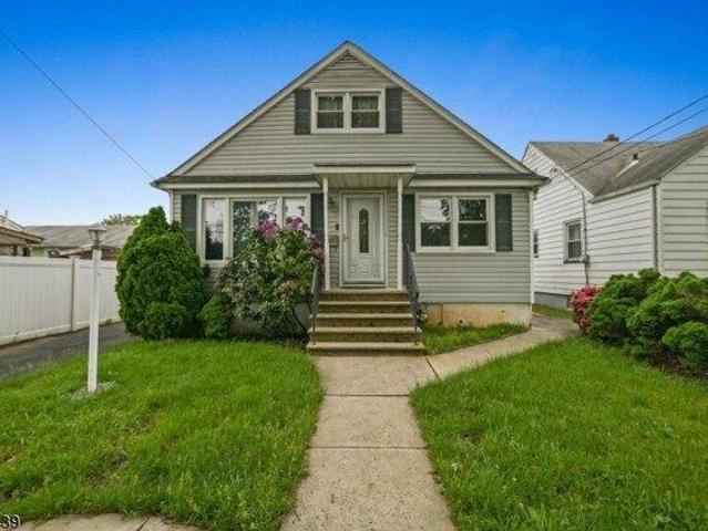 House for sale in Linden, New Jersey