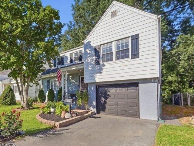 House for sale in Linden, New Jersey