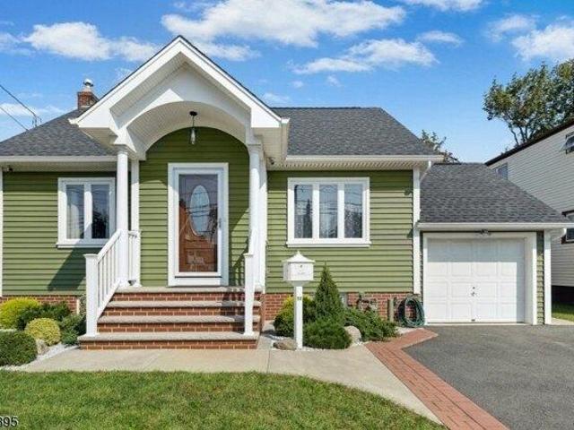 House for sale in Linden, New Jersey