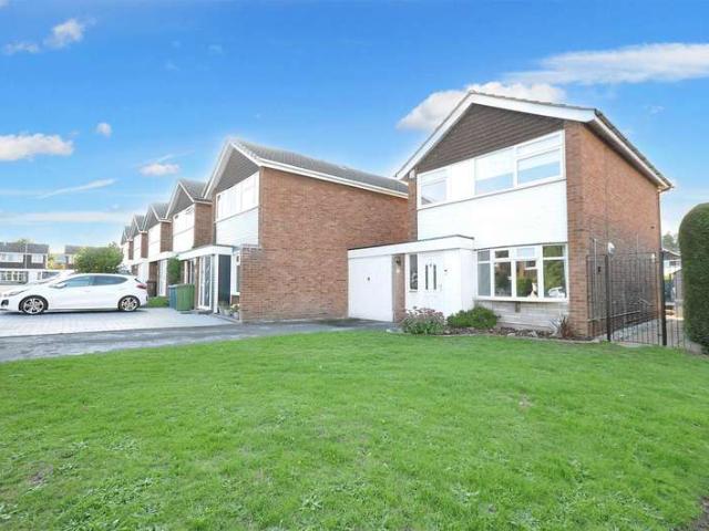 Farm for sale in Aston-by-Stone, Baswich