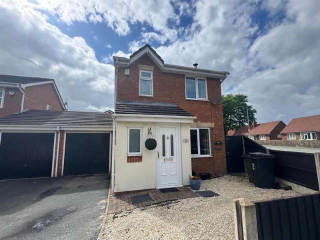 Farm for sale in Dewsbury, West Yorkshire