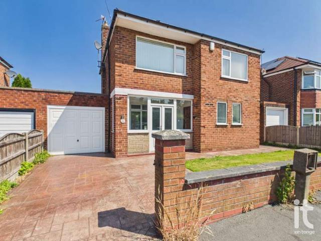 Farm for sale in Fiveways, Hazel Grove