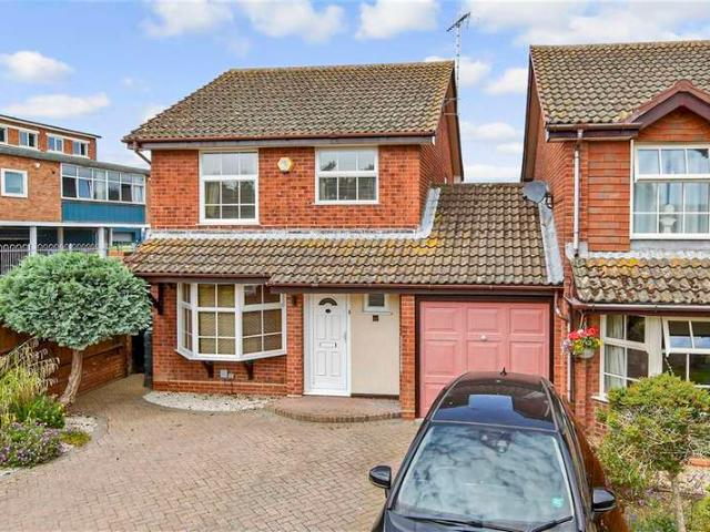 Farm for sale in Wick, Clapham