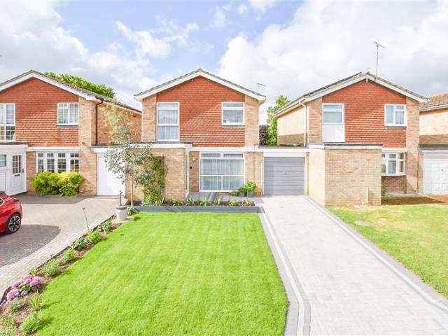 Farm for sale in Eden Village, Oad Street