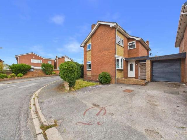 Farm for sale in Bryn Mawr, Wales