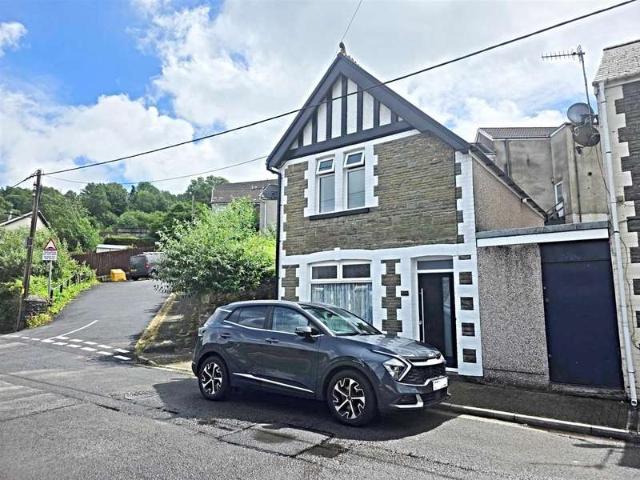 Farm for sale in Pontypridd, Wales