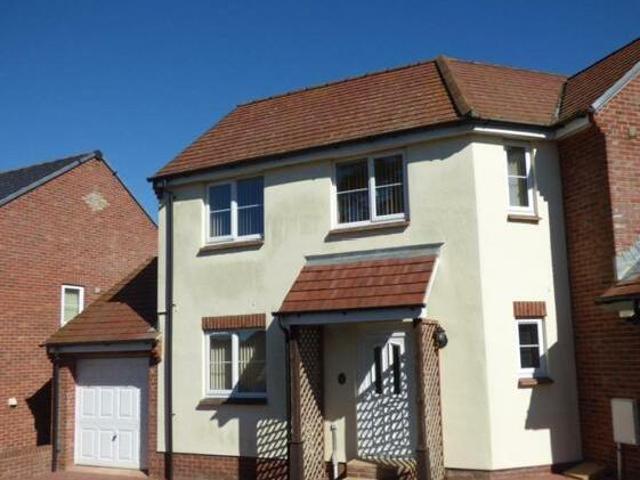 House for rent in Budlake, Devon